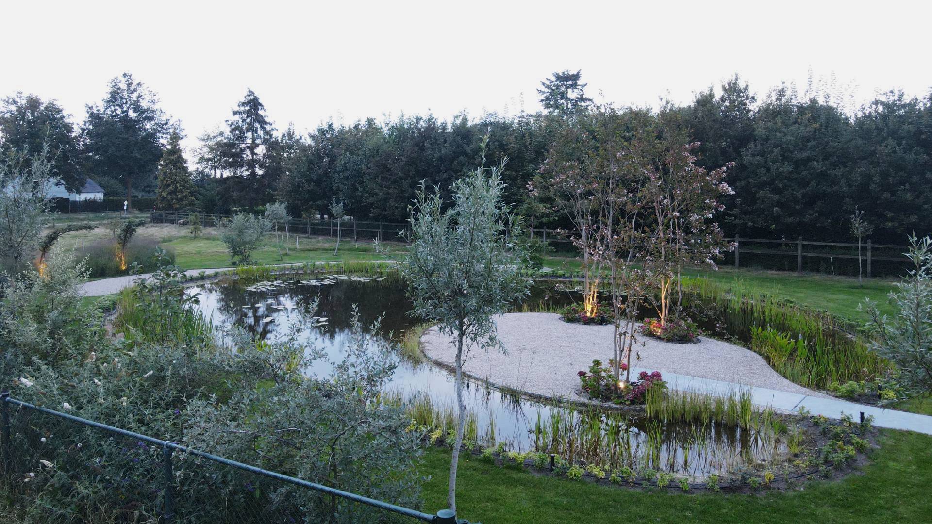 tuin_tuinarchitect_uden_Maashorst_parktuin_Hovenier_tuinontwerp_1 (2) (4) (47) (1)
